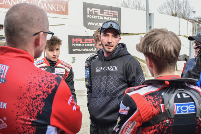 moonfin malesa tż ostrovia 2025 brzozowski (3)