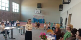 „W każdej szkole są książkowe mole”. Konkurs w Pawłowie