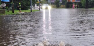 Ostrowianie zasługują na zalewanie miasta? (foto)