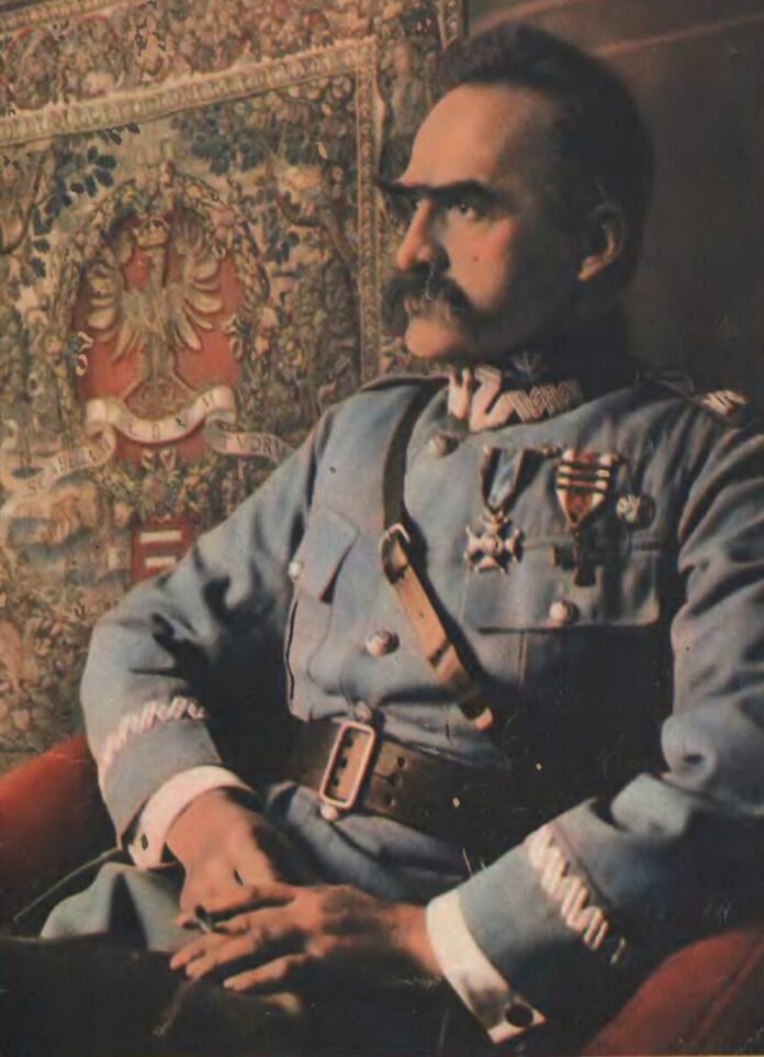 Józef-Piłsudski-kolor